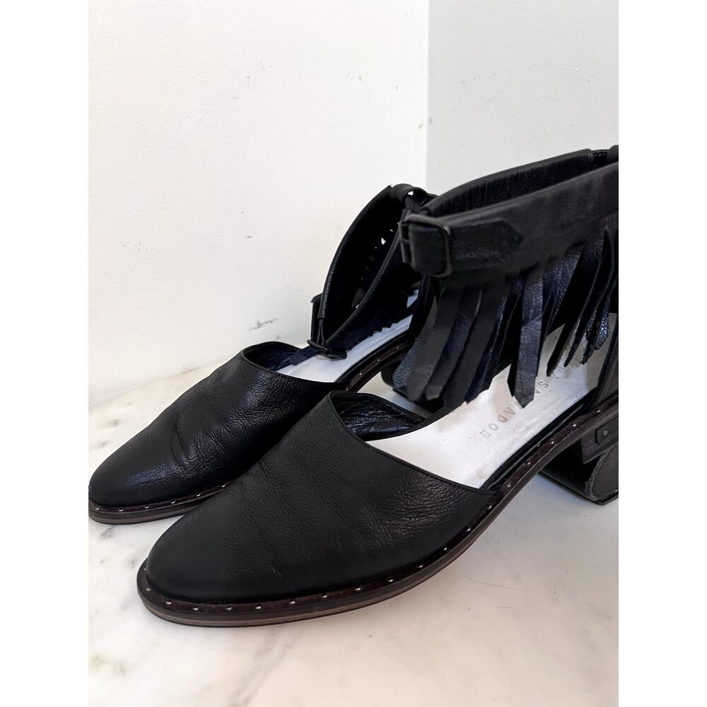 Freda Salvador DASH Fringe D'Orsay Flat Ankle Strap Fringe Sz 7 1/2